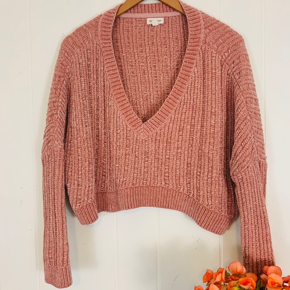 UO | Cropped Soft Sweater - Picture 3 of 6